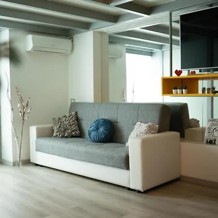 Loft 42 *